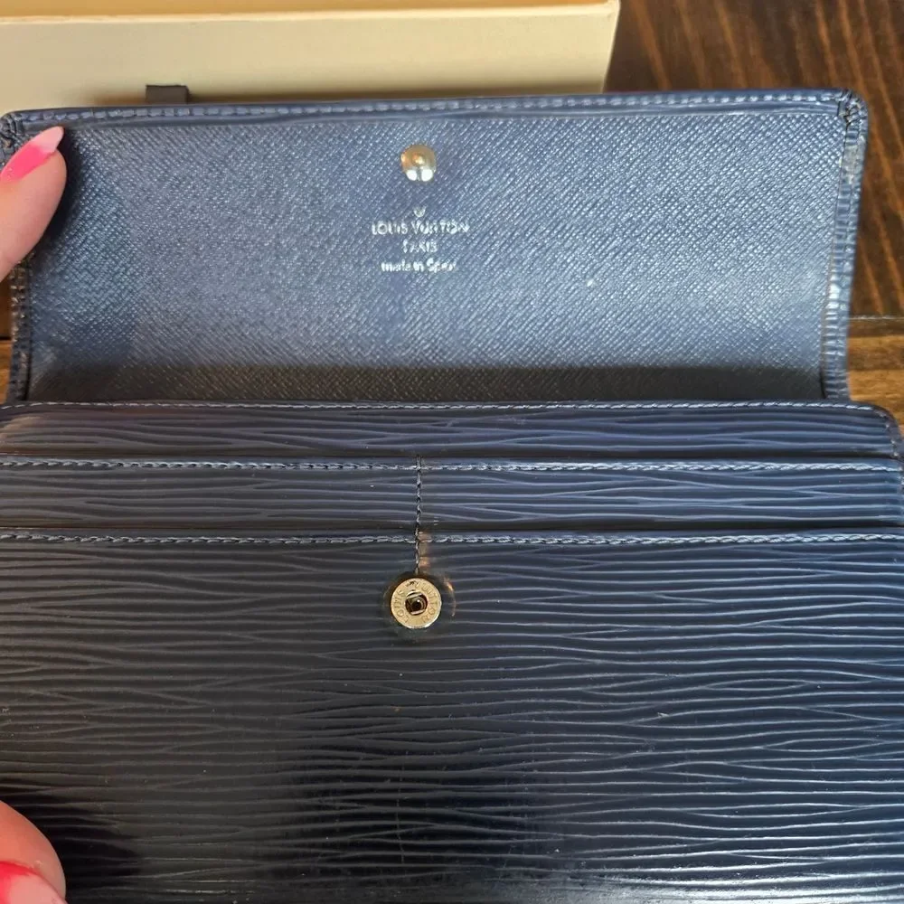 Authentic Louis Vuitton Blue Epi Long Wallet